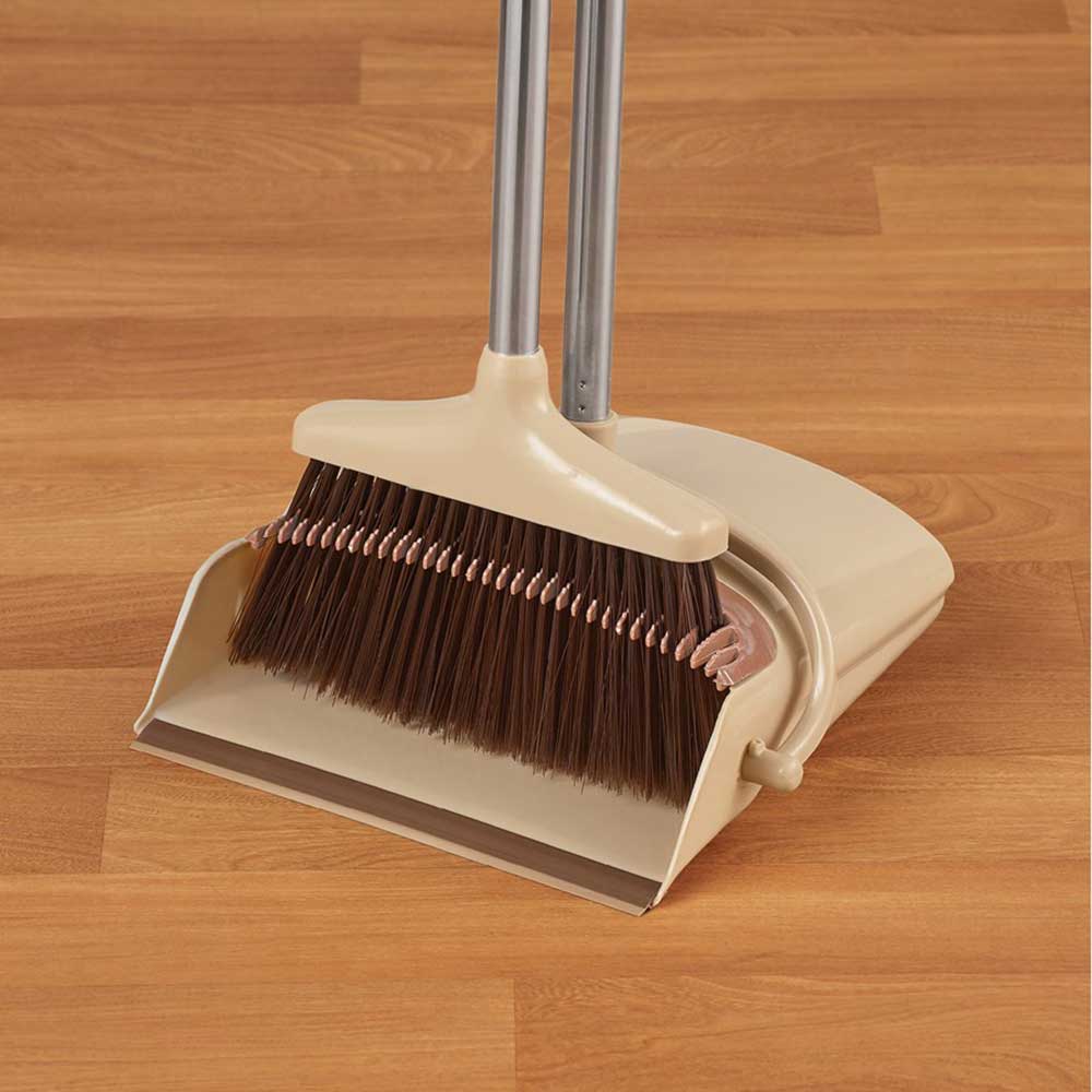 Standing Broom and Dustpan Set Easylife